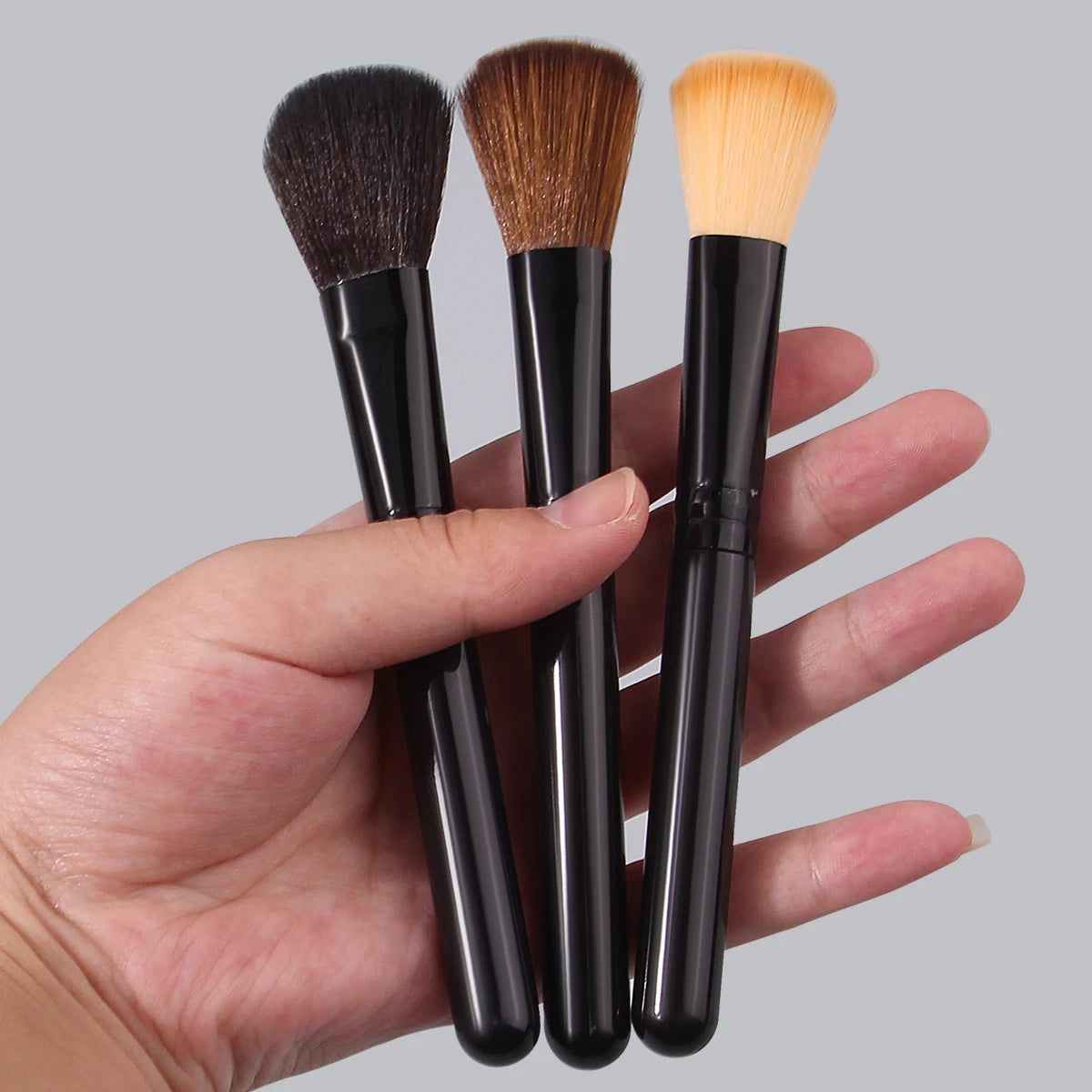 3 pieces of soft powder brush, blush brush, conture brush, beginner's portable and friendly makeup brush, beauty tools