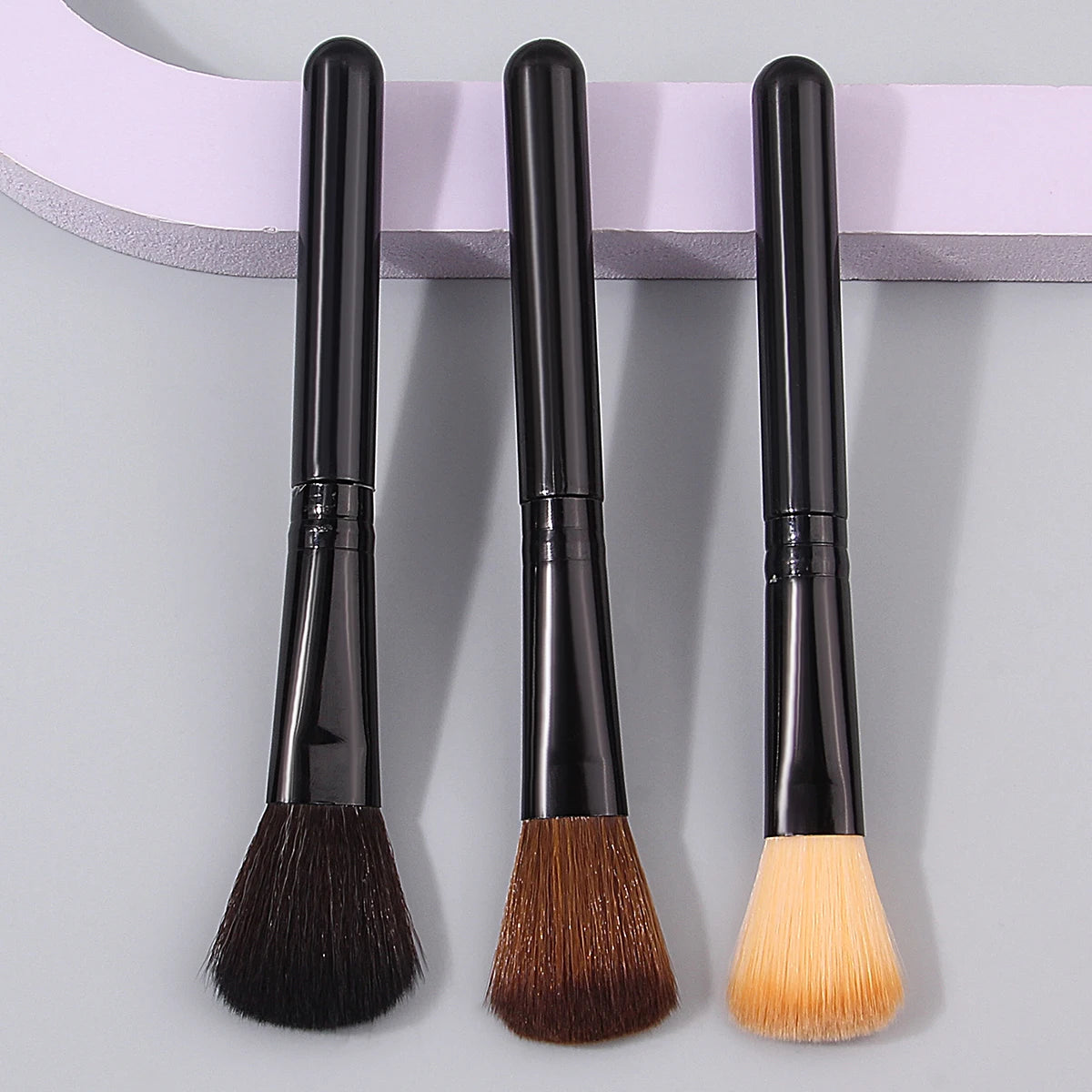 3 pieces of soft powder brush, blush brush, conture brush, beginner's portable and friendly makeup brush, beauty tools